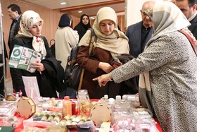 برگزاری نمایشگاه دستاوردهای فناورانه مستقر در مرکز رشد دانشگاه در هفته پژوهش و فناوری