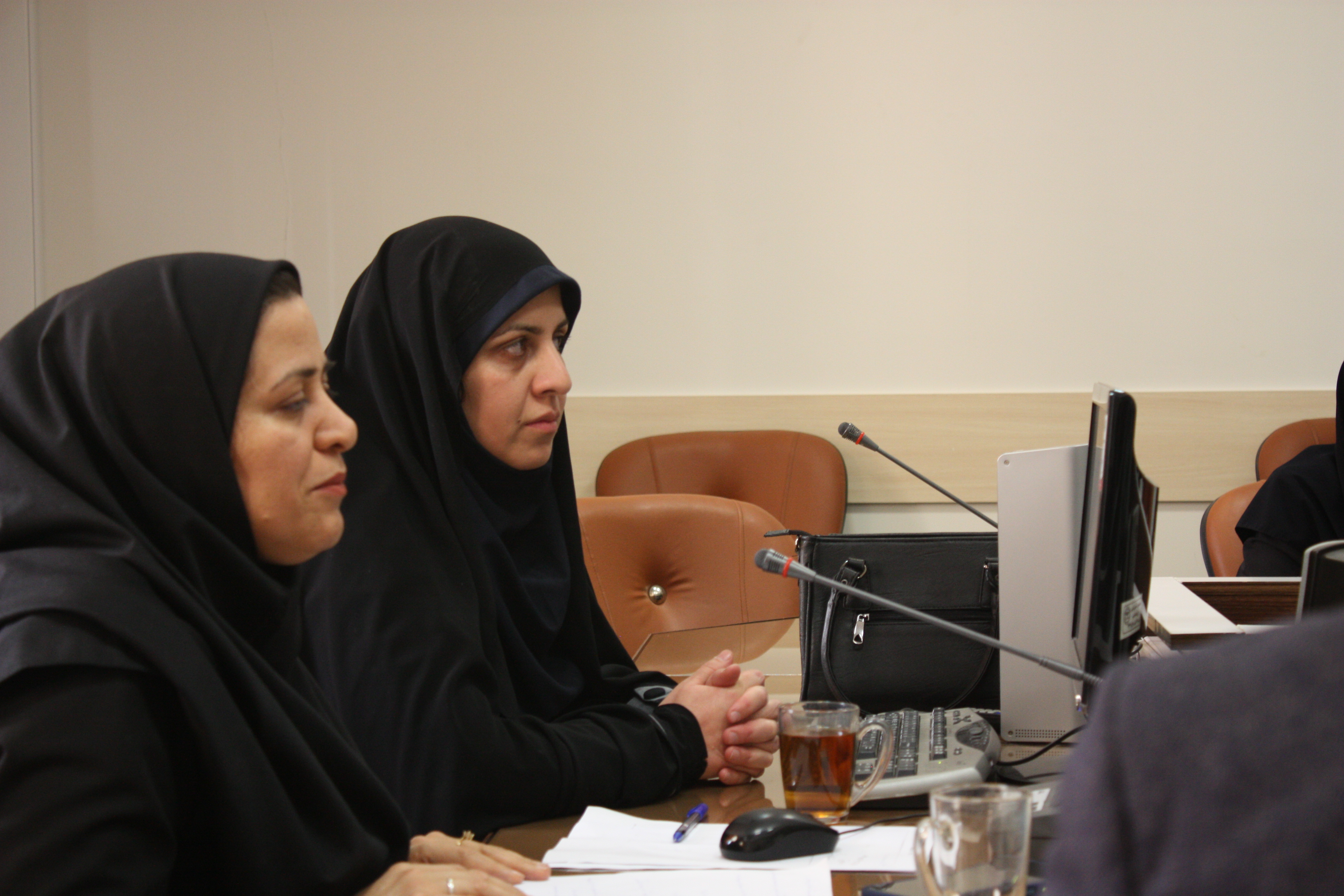 برگزاری نشست خبری طرح اتمام یافته با عنوان " تاثیر تشک نمد گوسفندی بر پیشگیری از زخم فشاری در بیماران بستری "