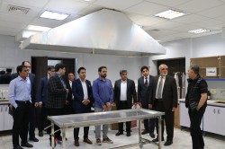 بازدید رئیس نظام پزشکی حوزه جنوب غرب و جمعی از متخصصان بیمارستان حبیب یار افغانستان از پردیس دانشگاه